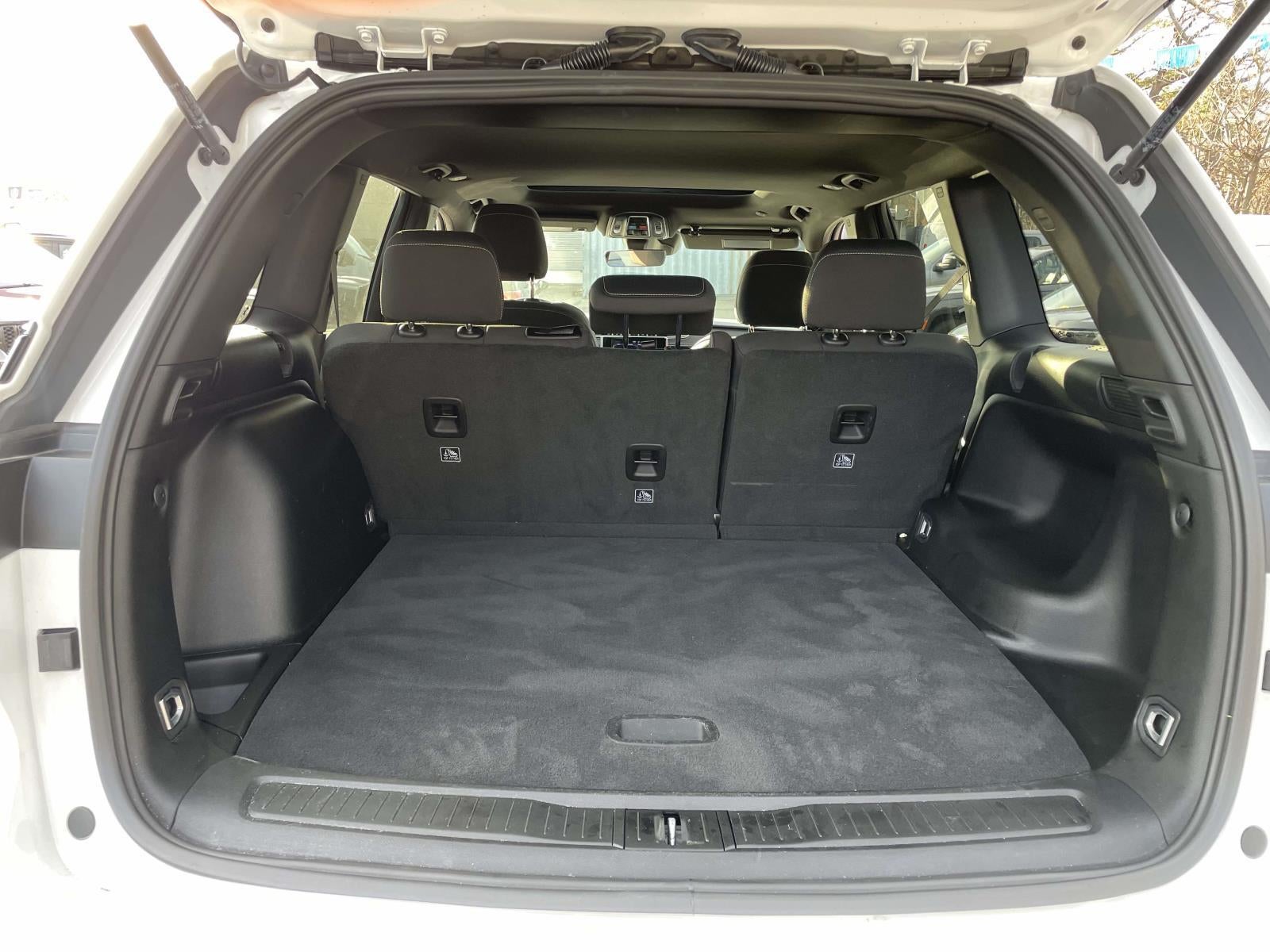 2025 Jeep Grand Cherokee Laredo X 4x4