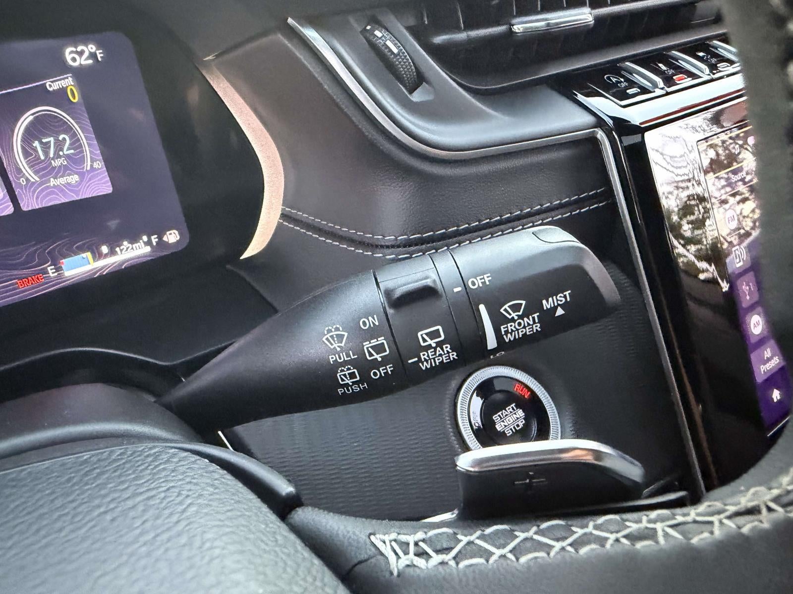 2025 Jeep Grand Cherokee Laredo X 4x4