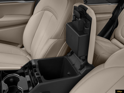 2025 Jeep Grand Cherokee Laredo X 4x4