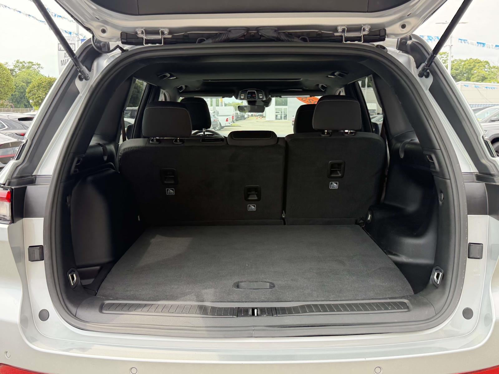 2025 Jeep Grand Cherokee Laredo X 4x4