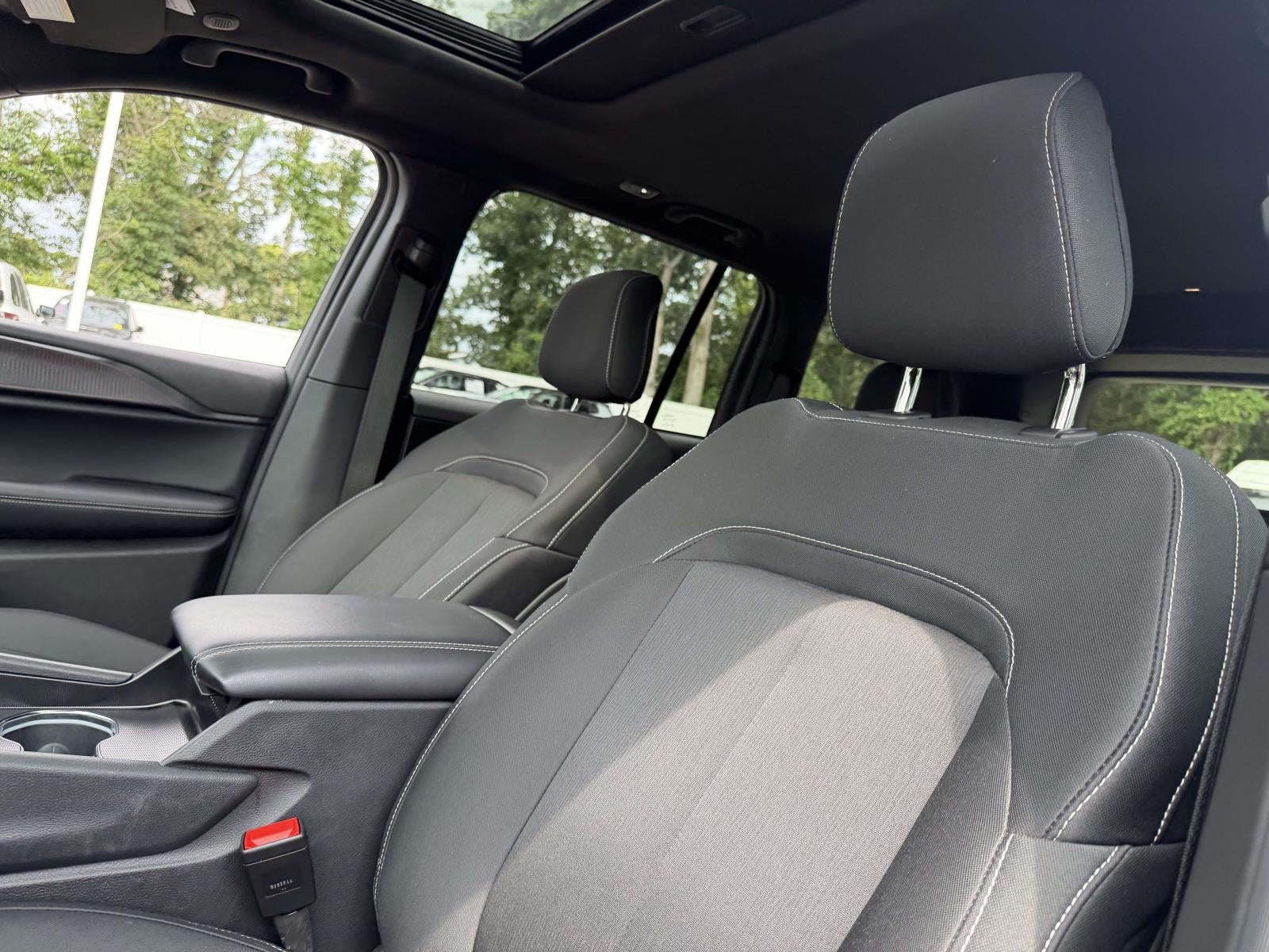 2025 Jeep Grand Cherokee Laredo X 4x4