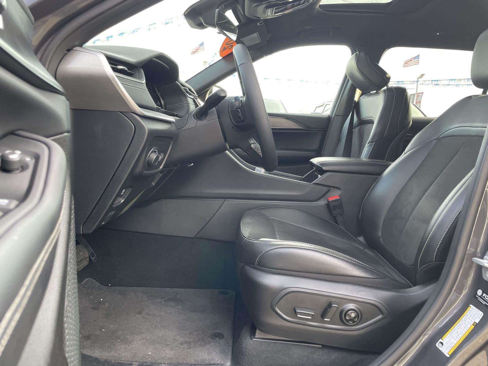 2025 Jeep Grand Cherokee L Altitude X 4x4