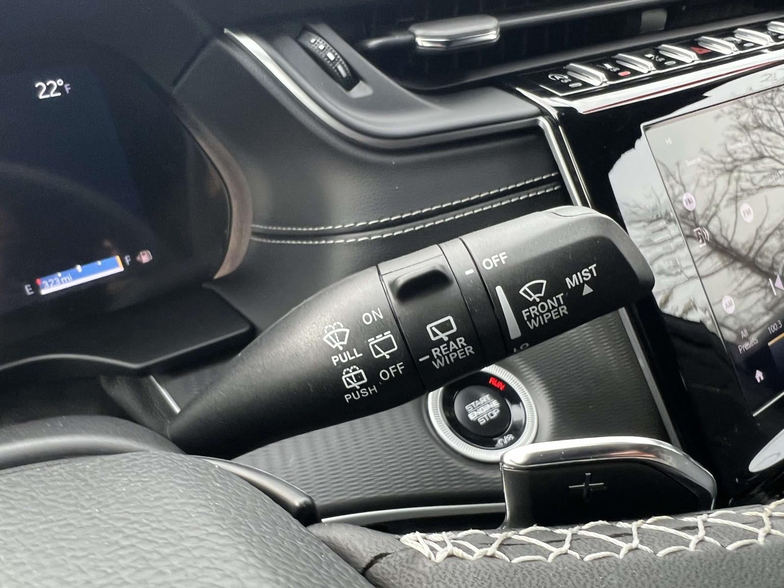 2025 Jeep Grand Cherokee L Laredo X 4x4