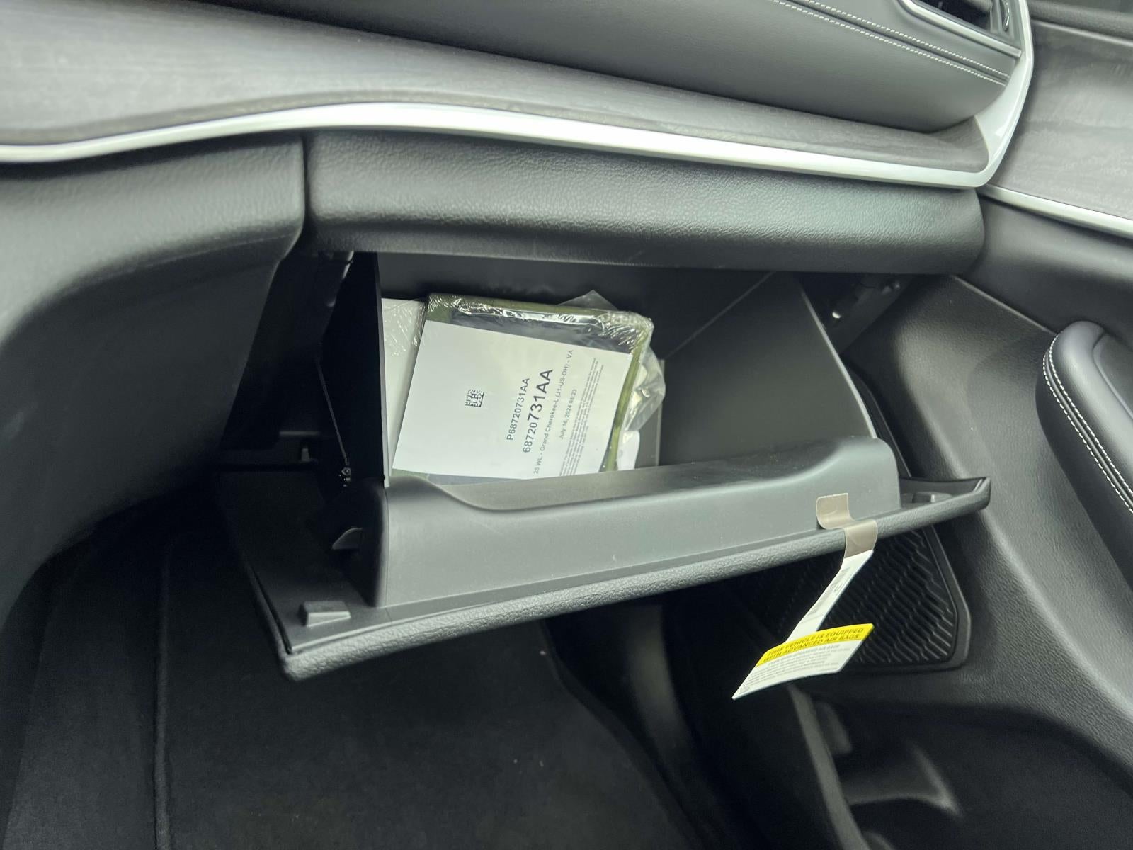 2025 Jeep Grand Cherokee L Limited 4x4