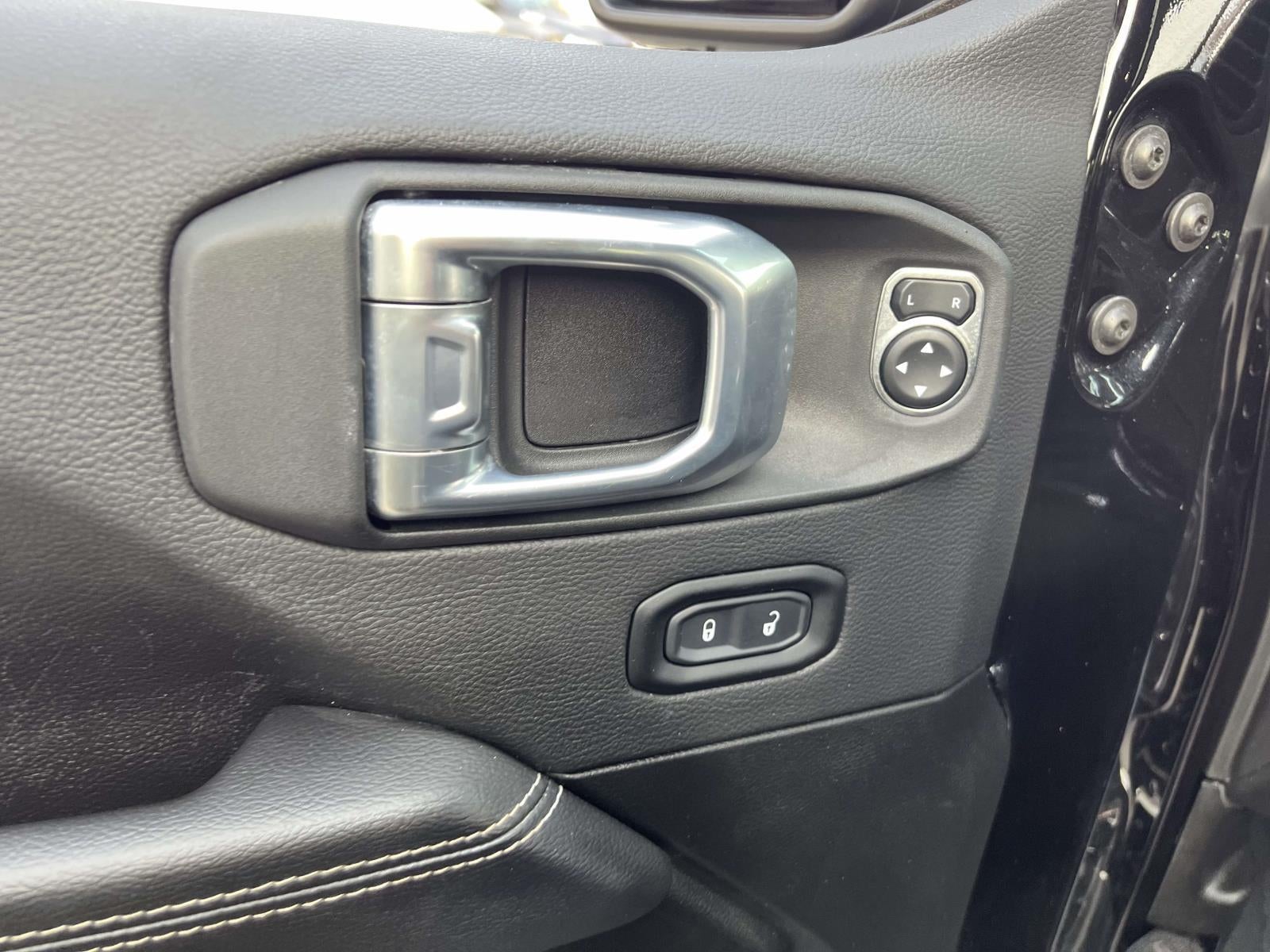 2022 Jeep Gladiator Overland 4x4