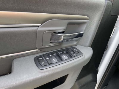 2019 RAM 1500 Classic SLT Crew Cab 4x4 5'7' Box