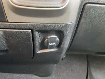 2019 RAM 1500 Classic SLT Crew Cab 4x4 5'7' Box