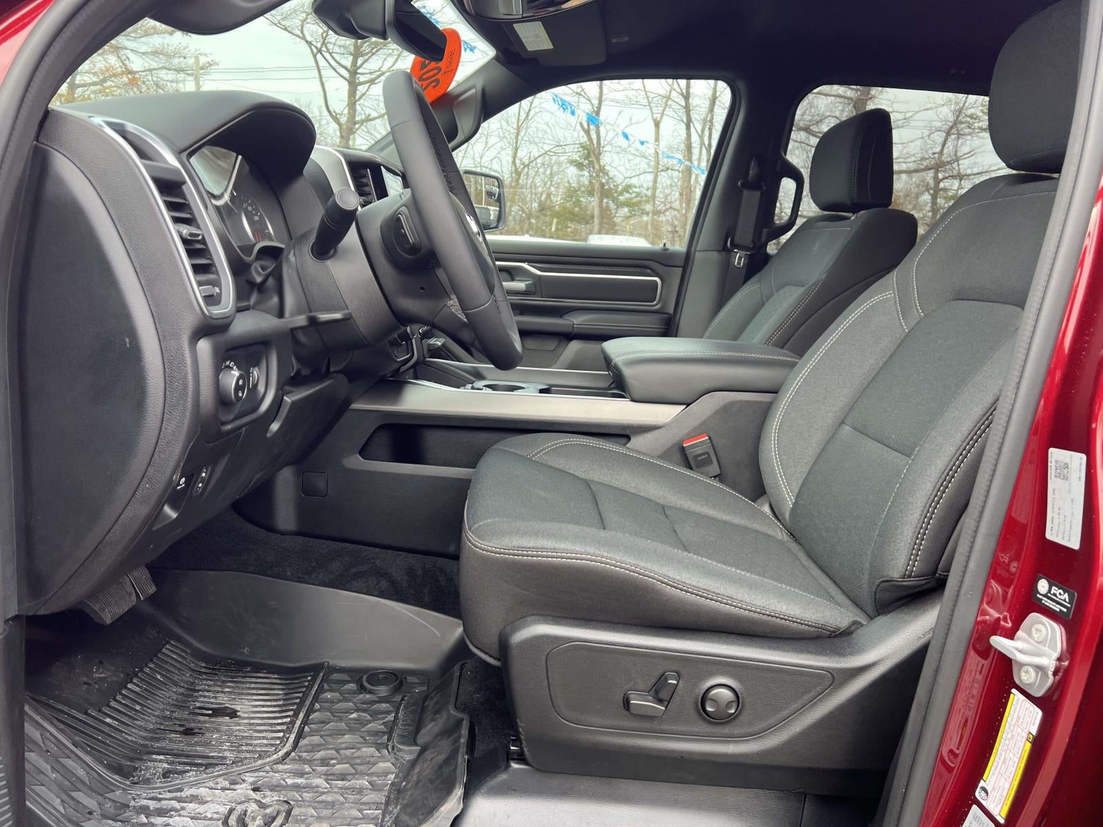 2025 RAM 1500 Big Horn Crew Cab 4x4 5'7' Box