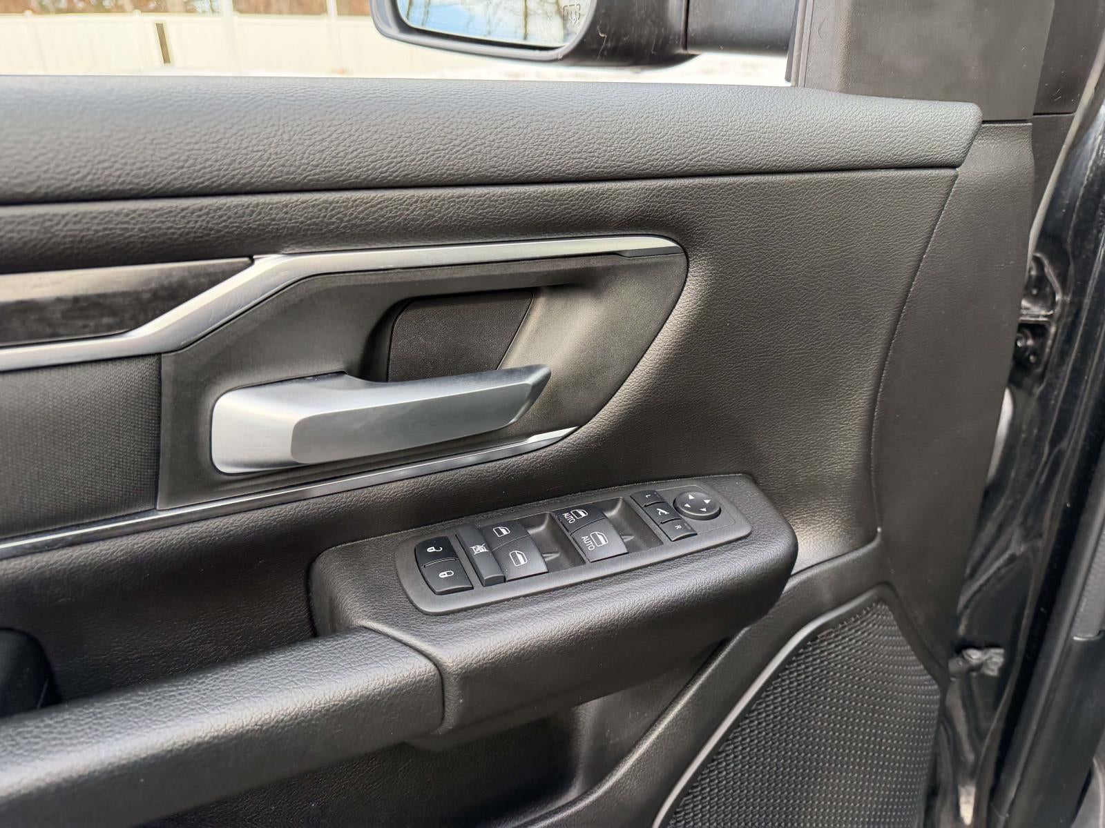 2024 RAM 1500 Big Horn Crew Cab 4x4 5'7' Box