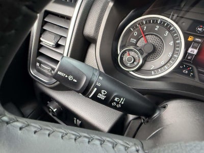 2024 RAM 1500 Big Horn Crew Cab 4x4 5'7' Box