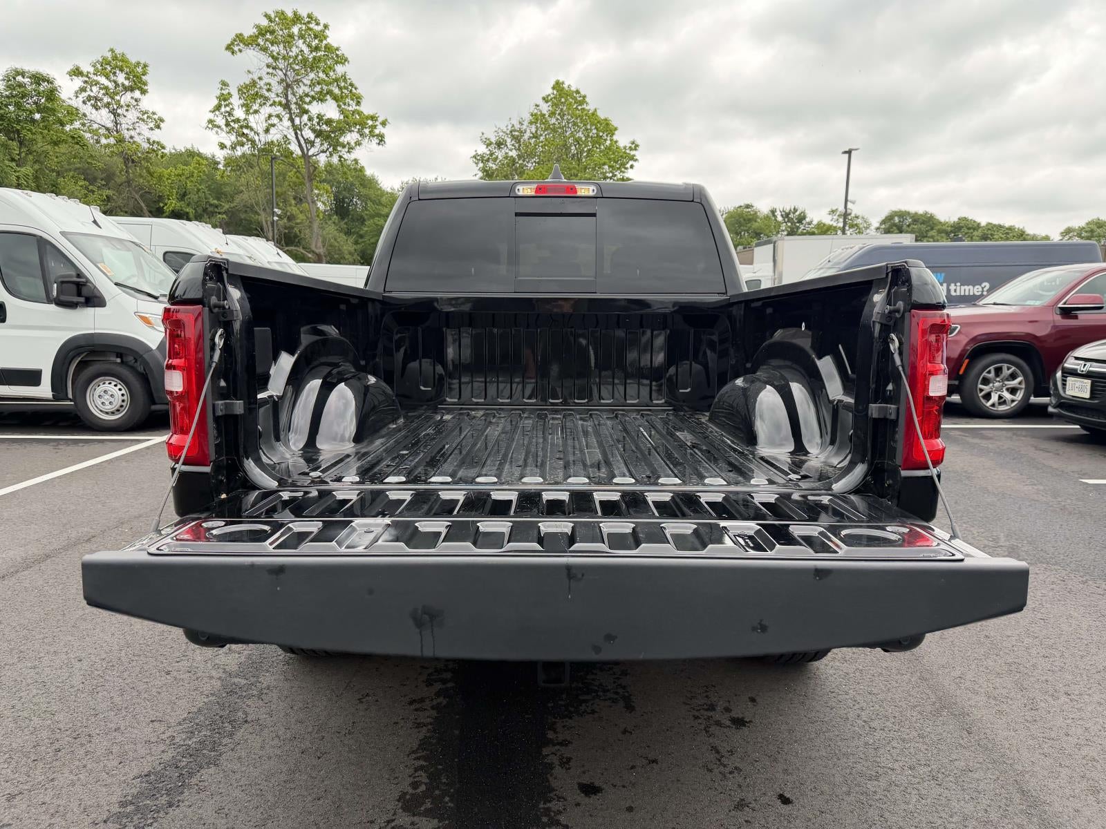 2025 RAM 1500 Big Horn Crew Cab 4x4 5'7' Box