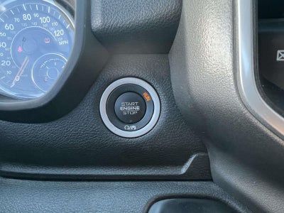 2022 RAM 1500 Big Horn Crew Cab 4x4 5'7' Box