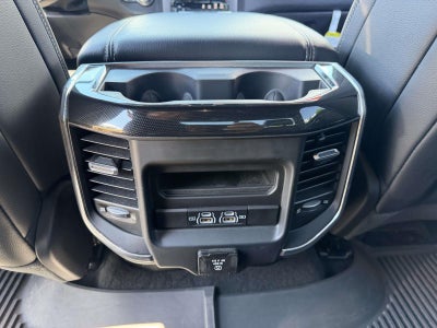 2022 RAM 1500 Laramie Crew Cab 4x4 5'7' Box