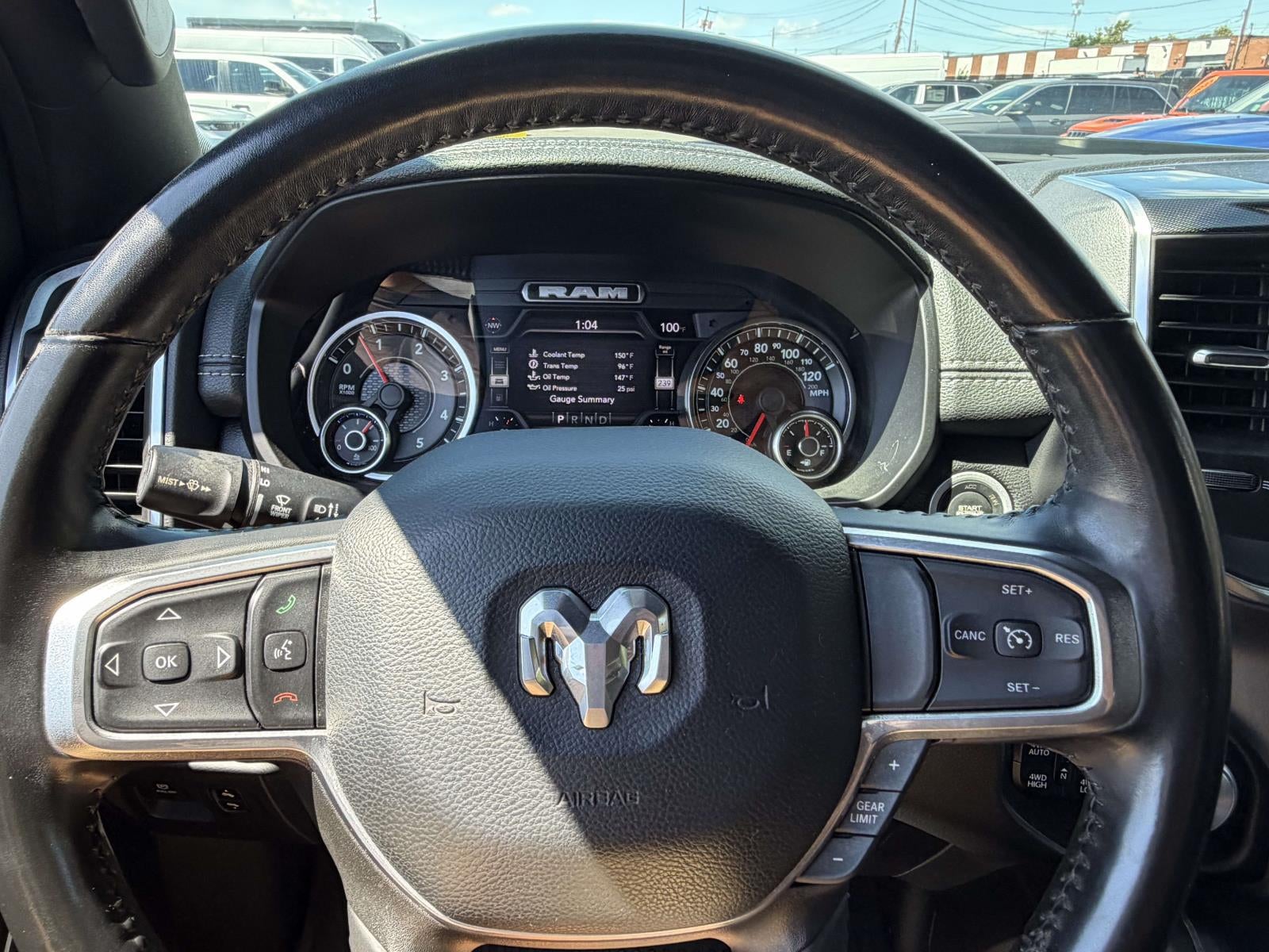 2022 RAM 1500 Laramie Crew Cab 4x4 5'7' Box