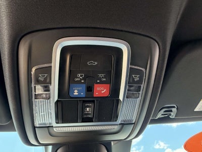 2022 RAM 1500 Laramie Crew Cab 4x4 5'7' Box