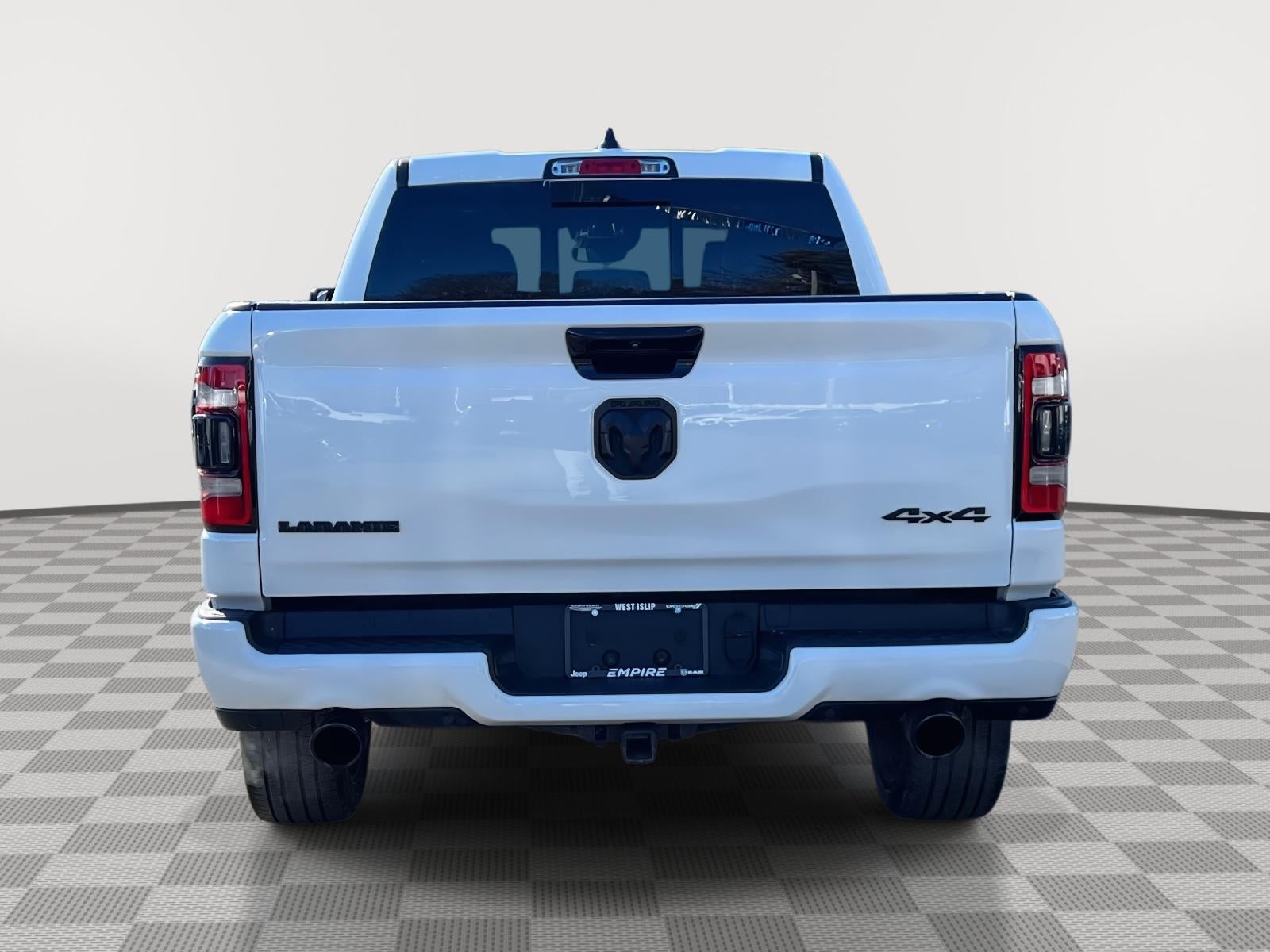 2023 RAM 1500 Laramie Crew Cab 4x4 5'7' Box