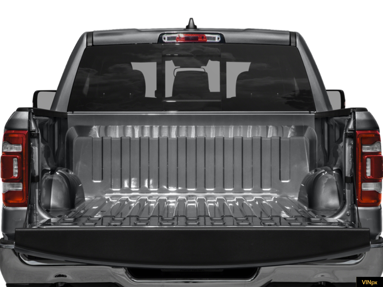 2020 RAM 1500 Laramie Crew Cab 4x4 5'7' Box
