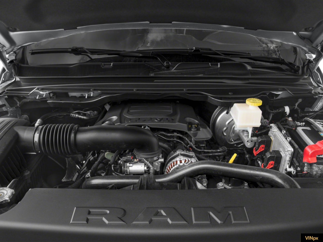 2021 RAM 1500 Laramie Crew Cab 4x4 5'7' Box