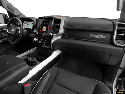 2019 RAM 1500 Laramie Crew Cab 4x4 5'7' Box