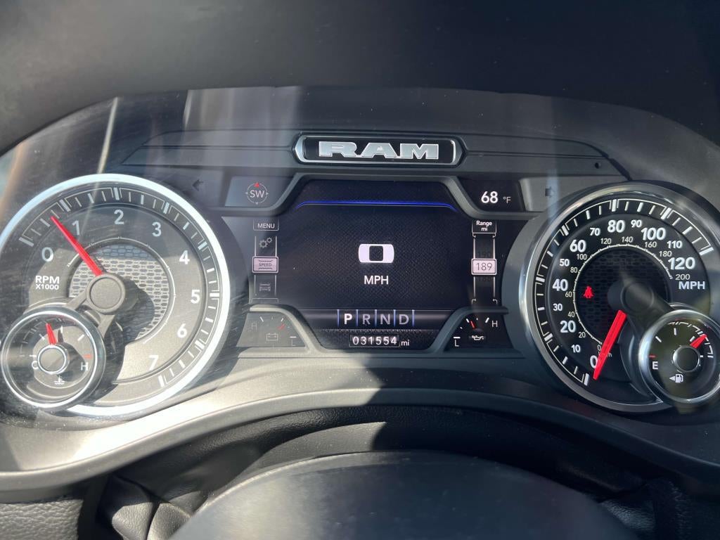 2023 RAM 1500 Laramie Crew Cab 4x4 5'7' Box