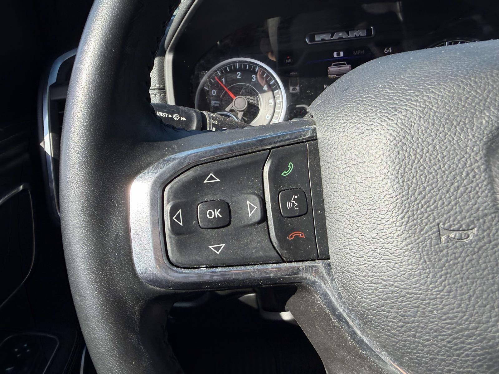 2023 RAM 1500 Laramie Crew Cab 4x4 5'7' Box