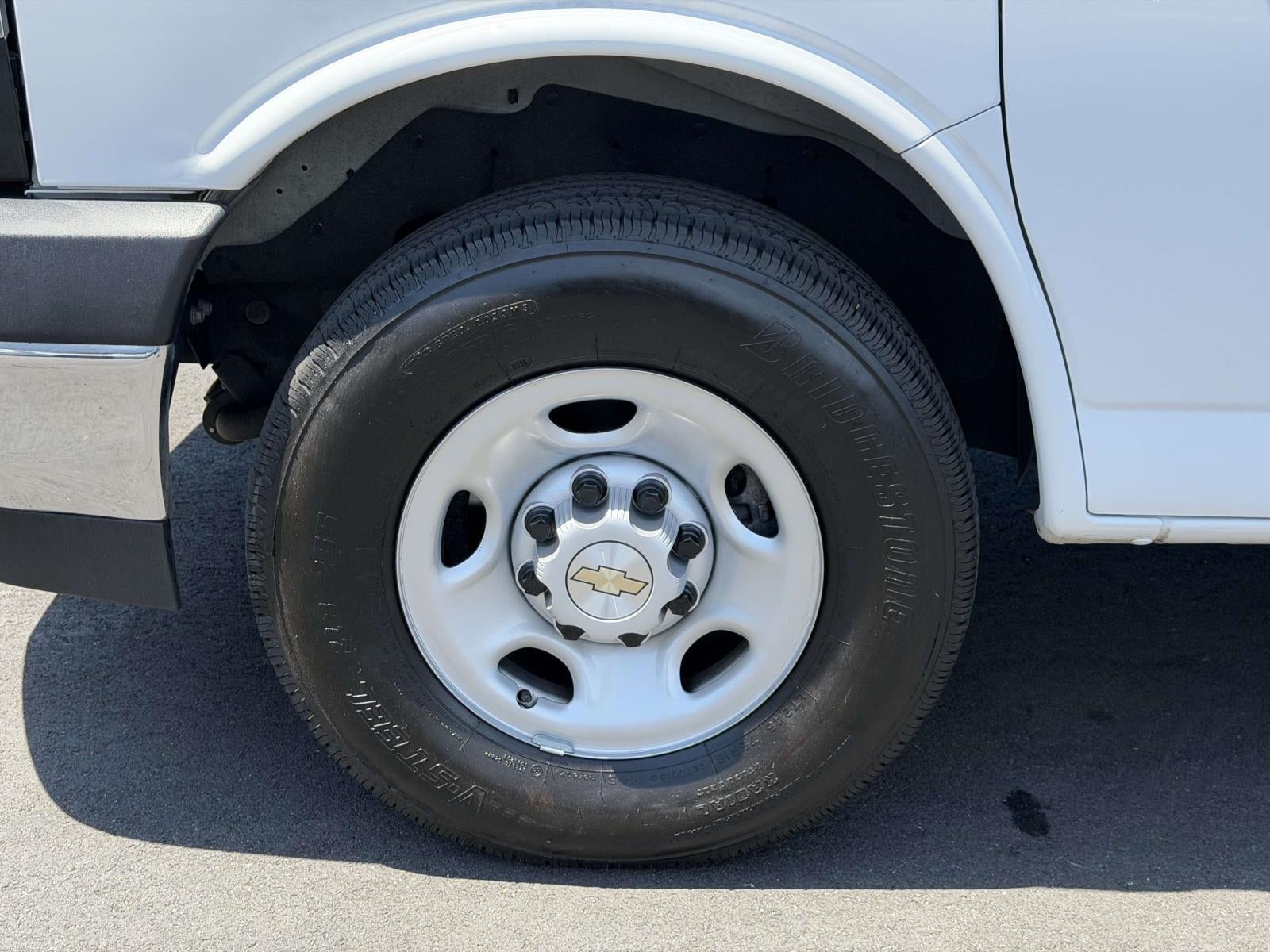2025 Chevrolet Express Cargo RWD 2500 Regular Wheelbase WT