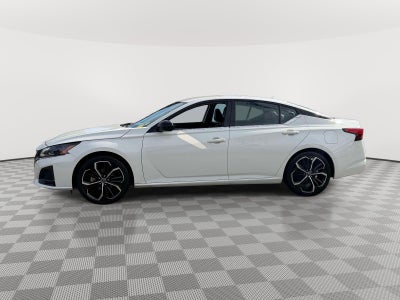 2024 Nissan Altima SR FWD