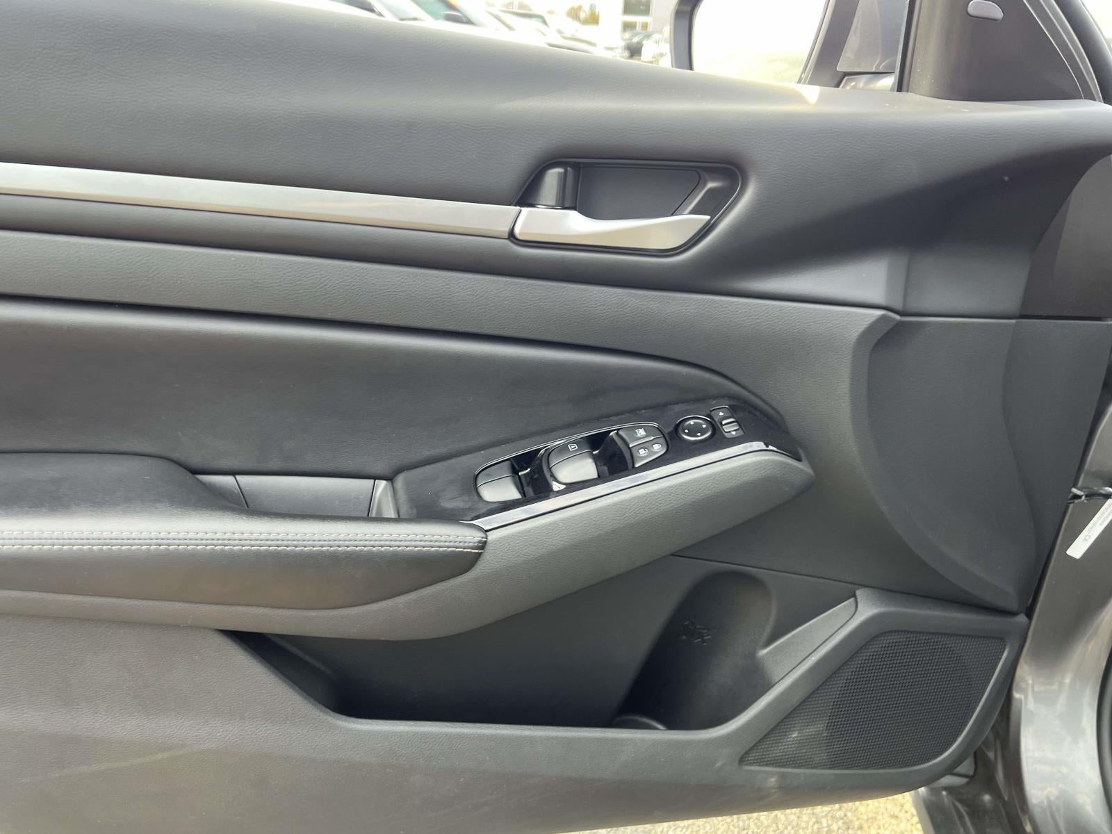 2023 Nissan Altima SV FWD