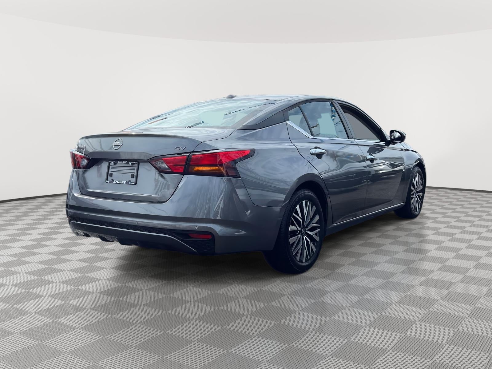 2023 Nissan Altima SV FWD