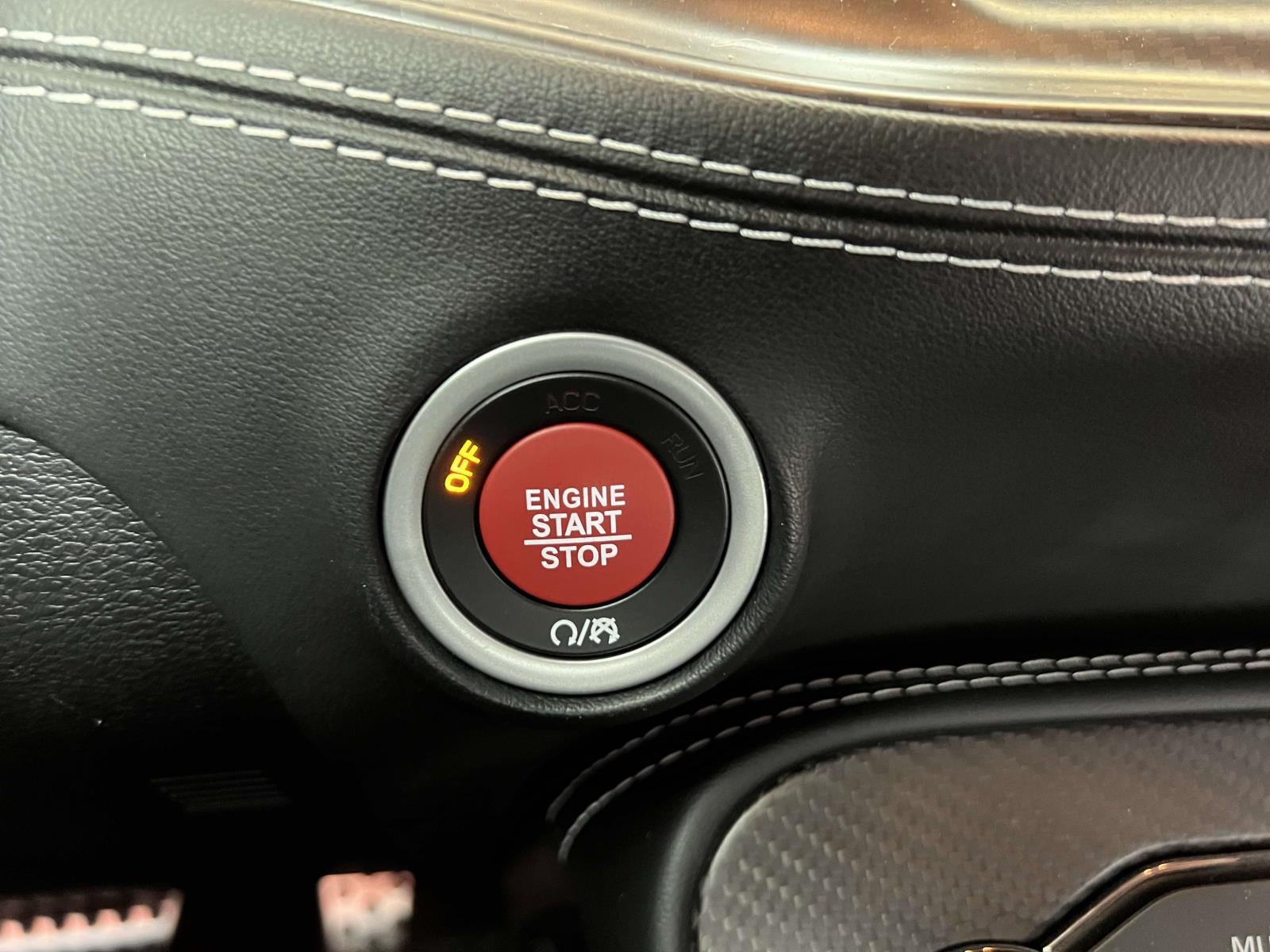 2022 Dodge Challenger SRT