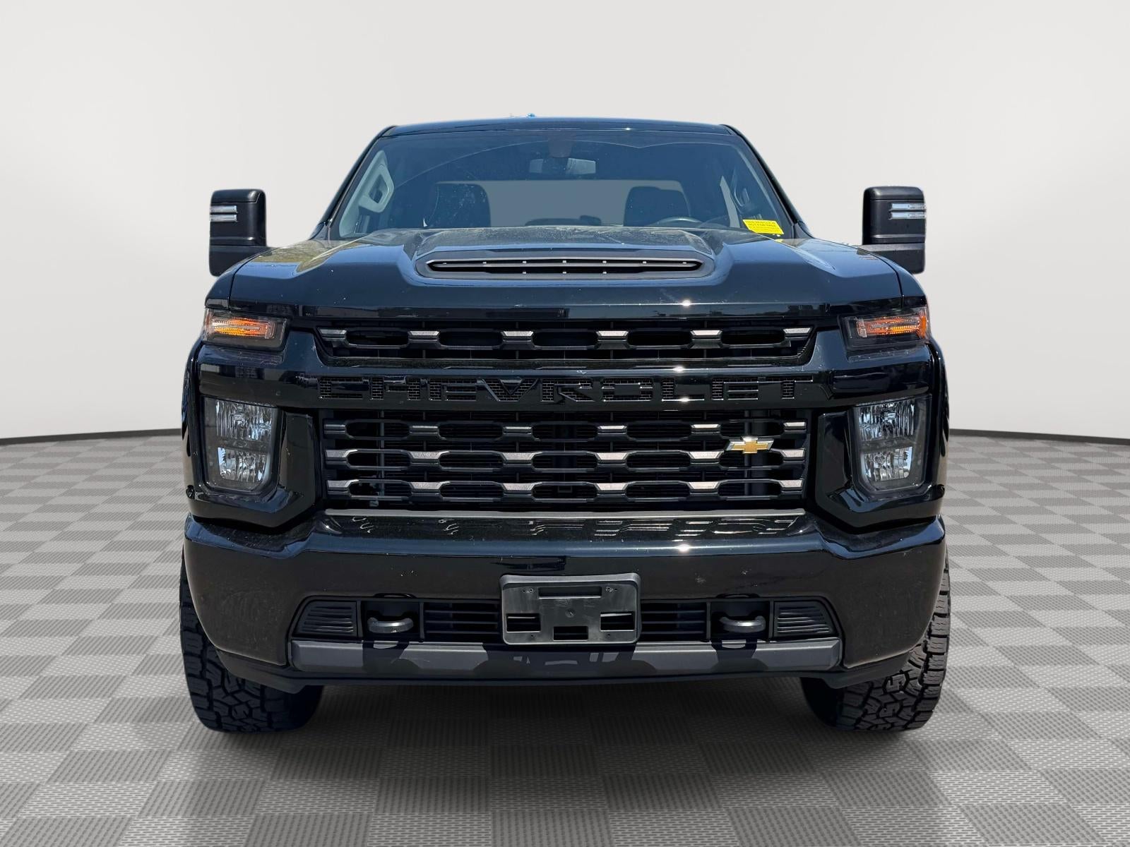 2023 Chevrolet Silverado 2500HD 4WD Crew Cab Standard Bed Custom