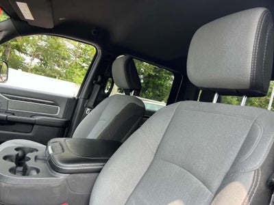 2022 RAM 2500 Big Horn Crew Cab 4x4 6'4' Box