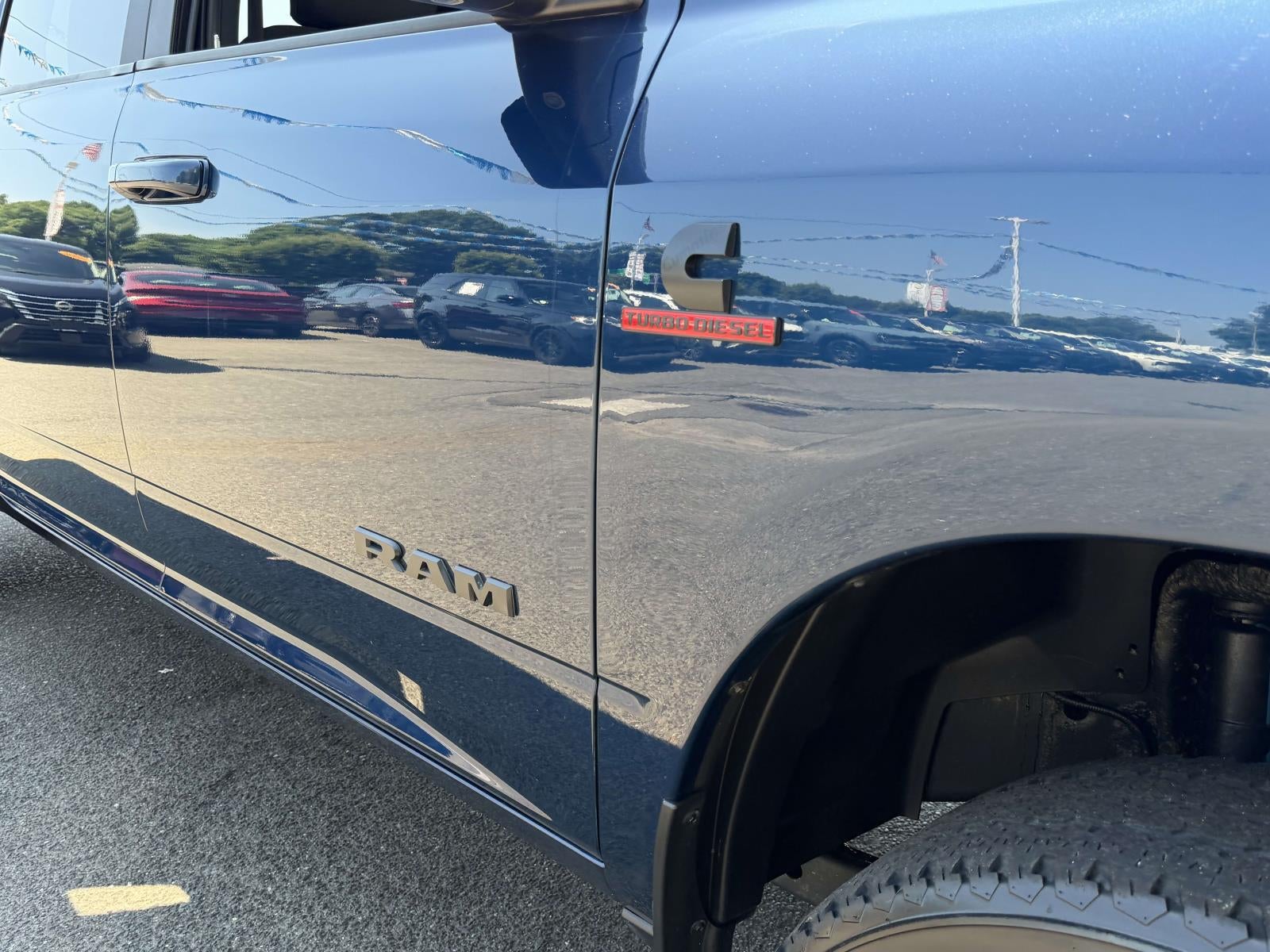 2022 RAM 2500 Big Horn Mega Cab 4x4 6'4'' Box
