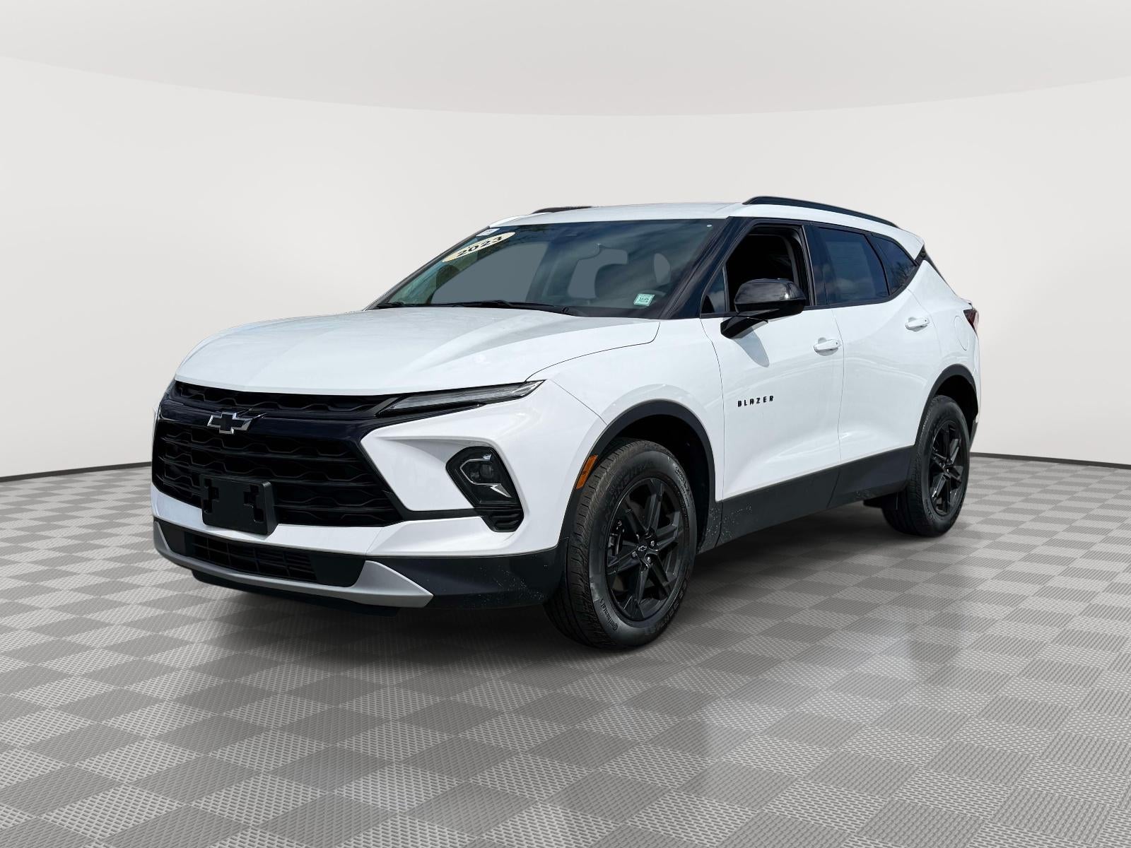 2023 Chevrolet Blazer AWD 2LT