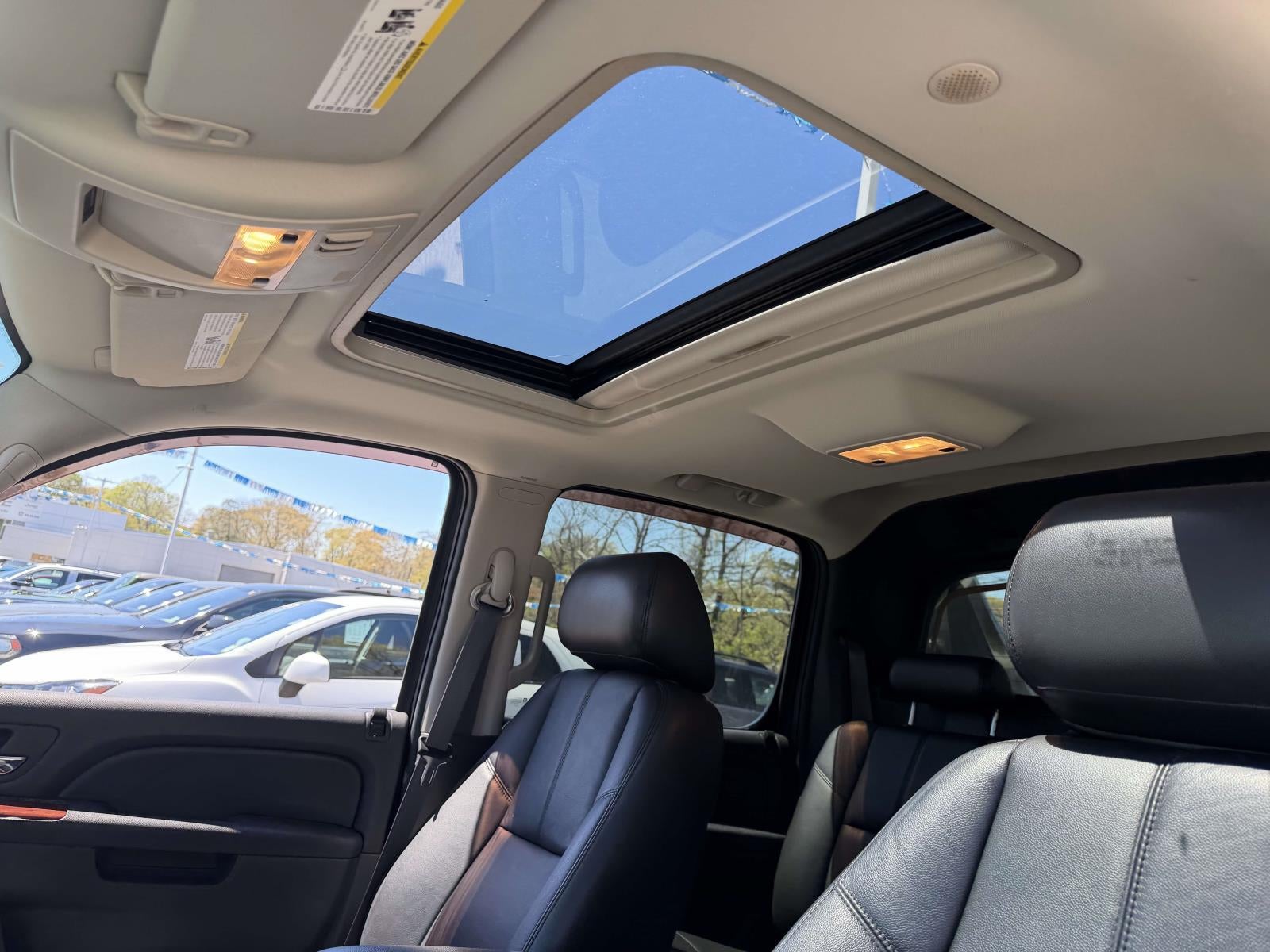 2013 Chevrolet Avalanche LT