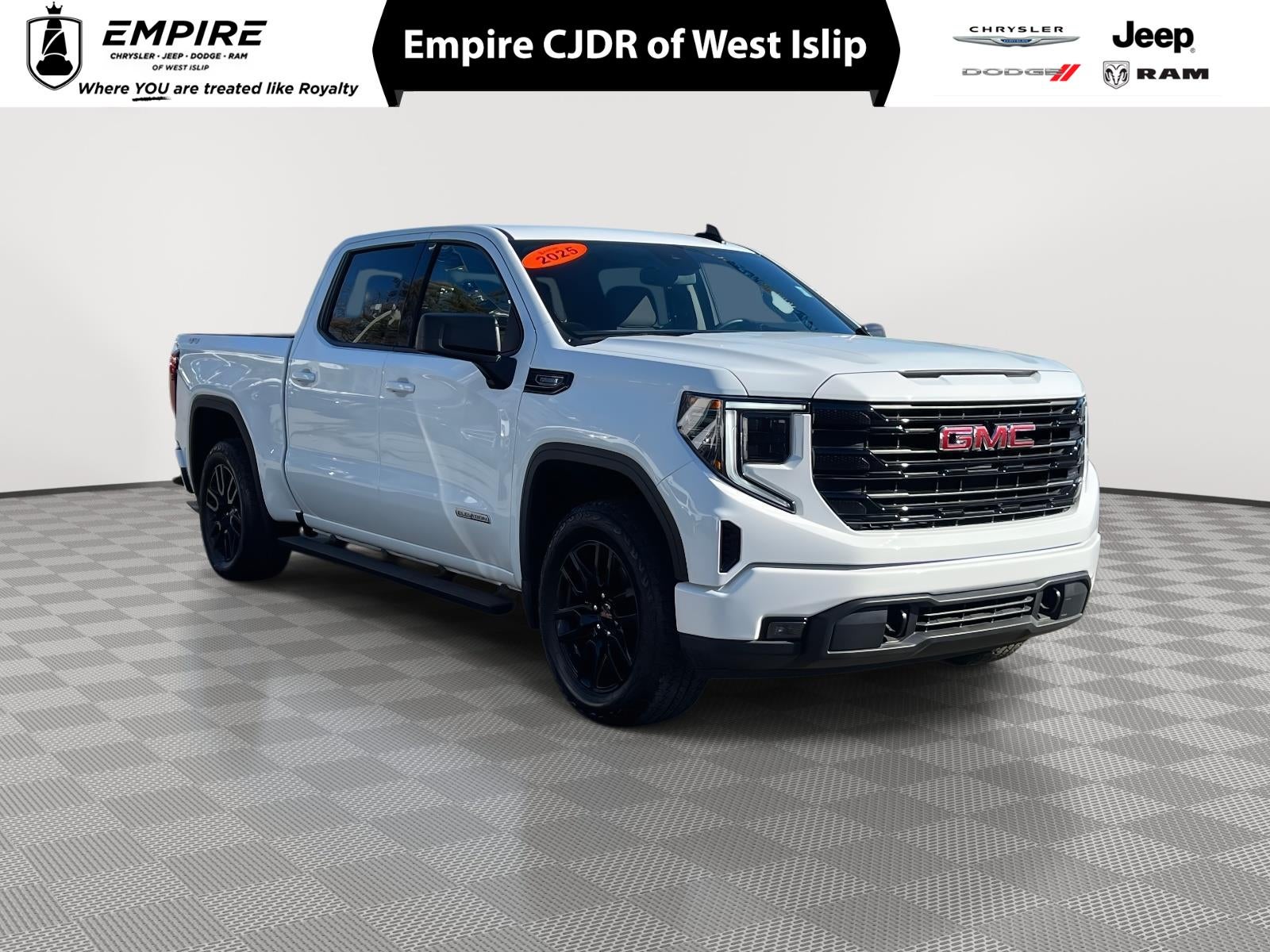 2025 GMC Sierra 1500 4WD Crew Cab Short Box Elevation with 3VL