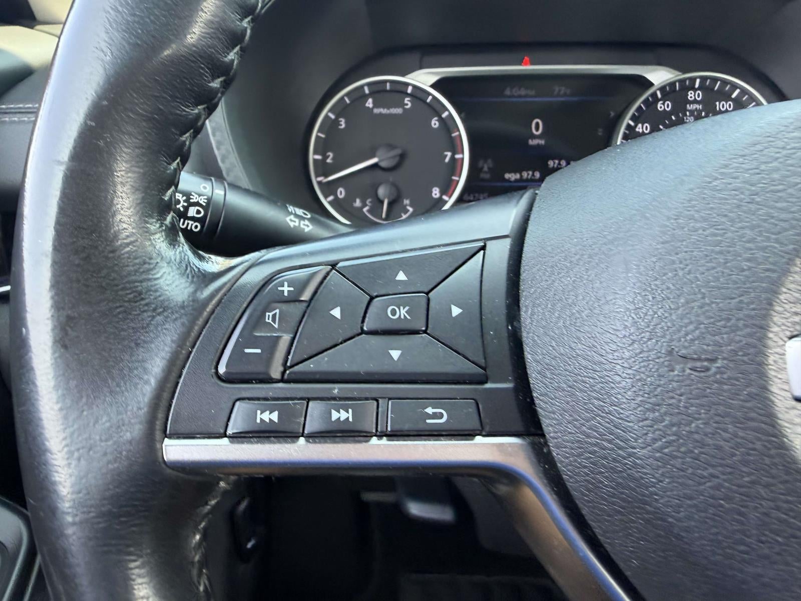 2021 Nissan Sentra SV Xtronic CVT