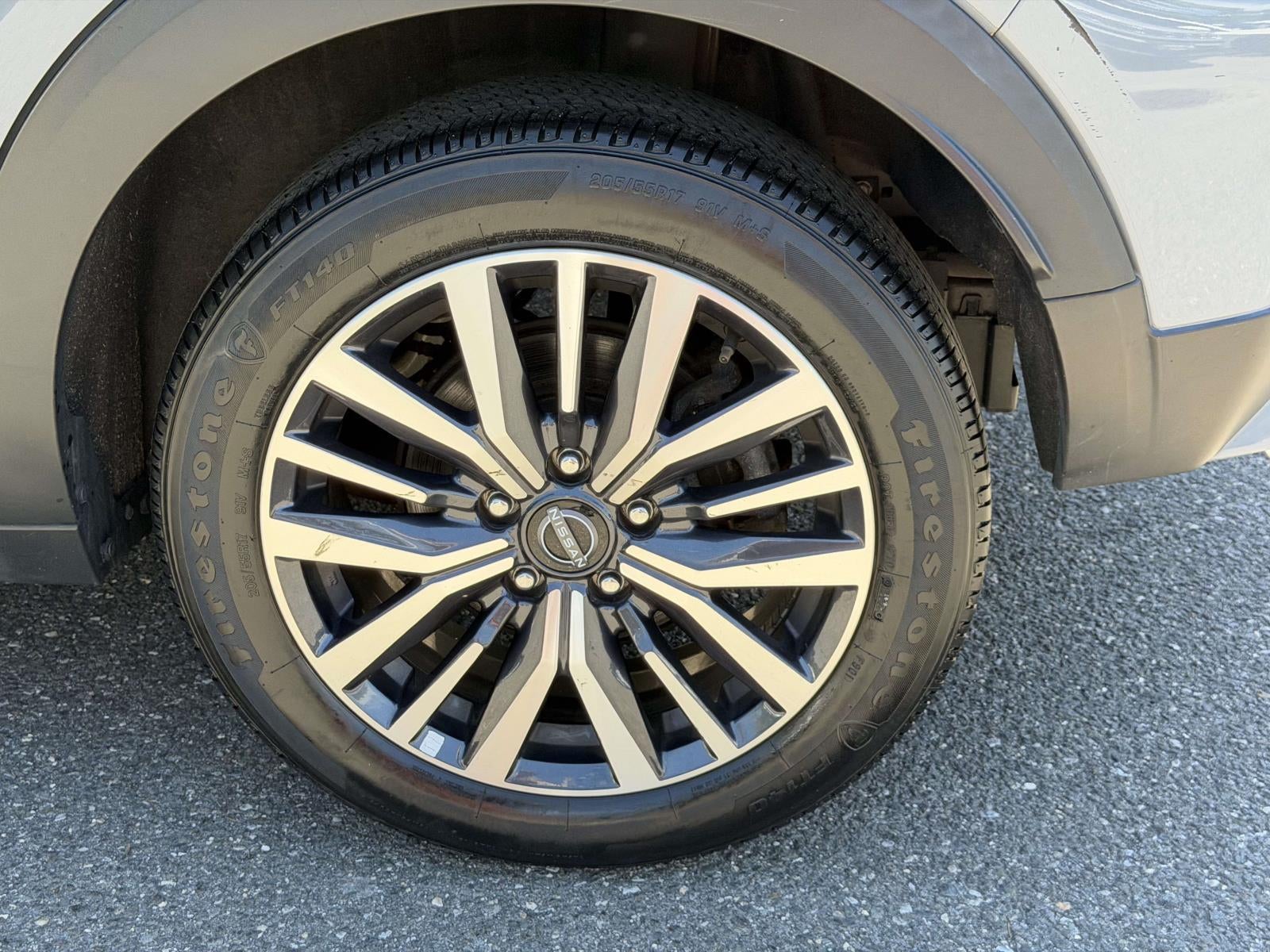 2022 Nissan Kicks SV Xtronic CVT