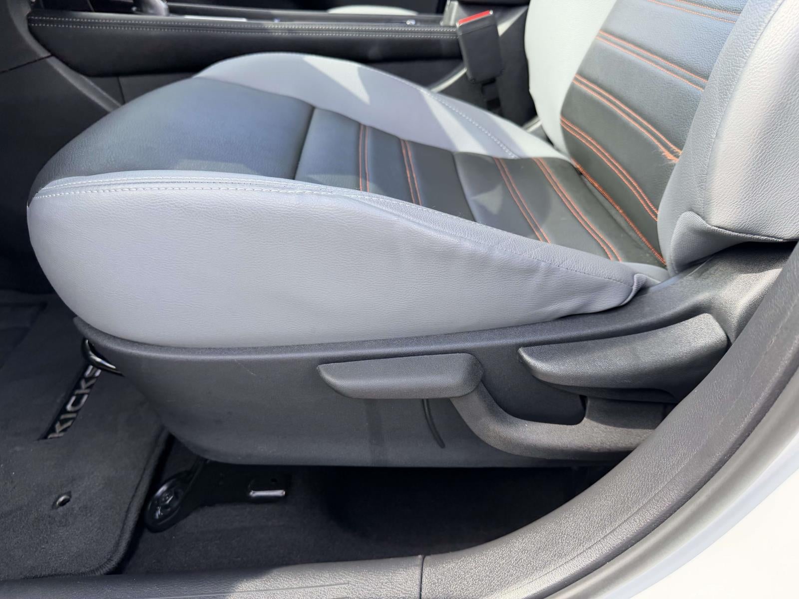 2023 Nissan Kicks SR Xtronic CVT