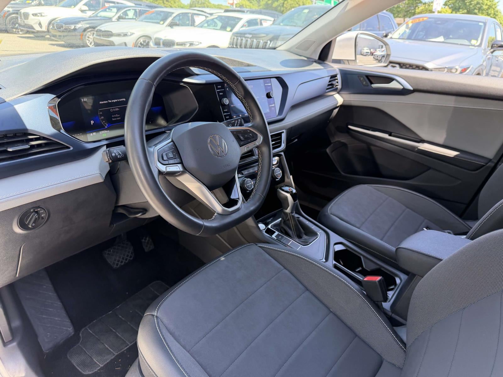 2024 Volkswagen Taos 1.5T SE