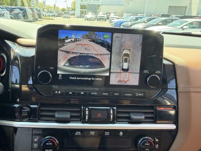 2025 Nissan Pathfinder Platinum 4WD