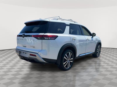 2025 Nissan Pathfinder Platinum 4WD