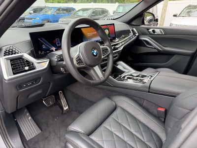 2026 BMW X6 xDrive40i