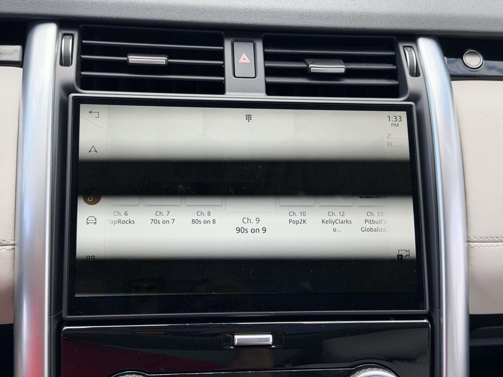 2025 Land Rover Discovery P300 S