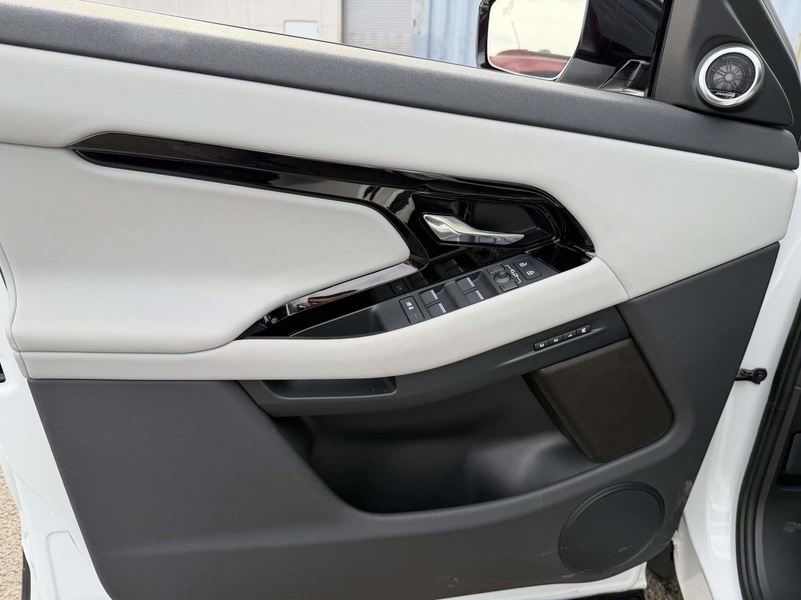 2026 Land Rover Range Rover Evoque Core S