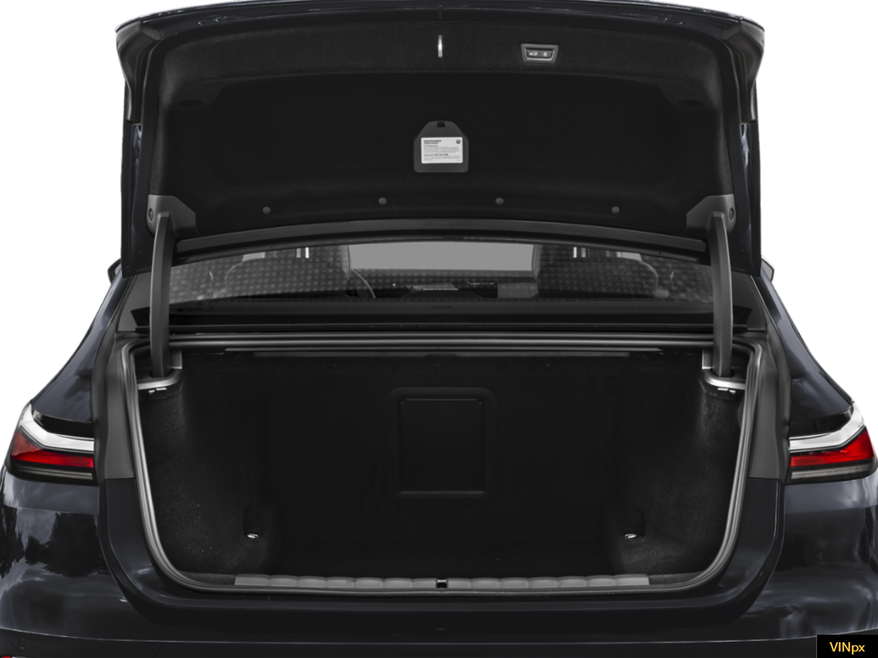 2025 BMW 740i xDrive