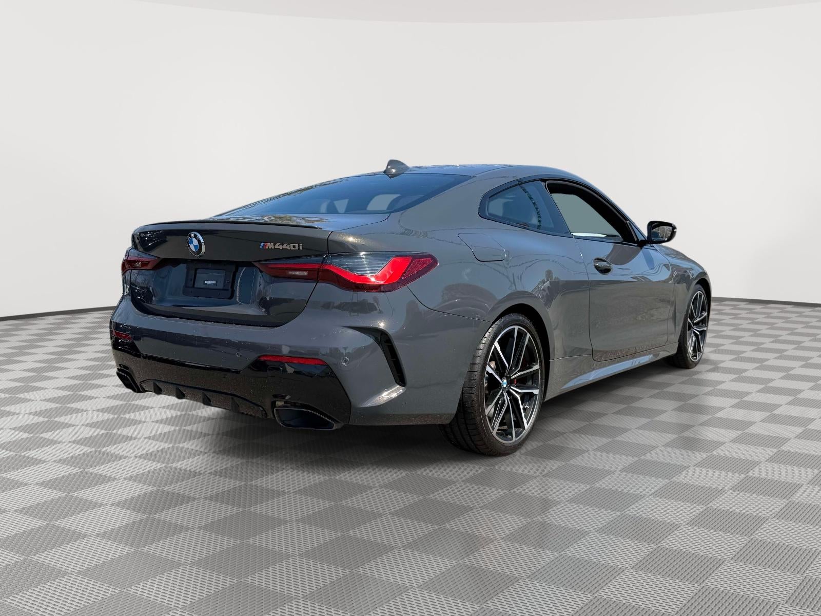 2022 BMW M440i M440i