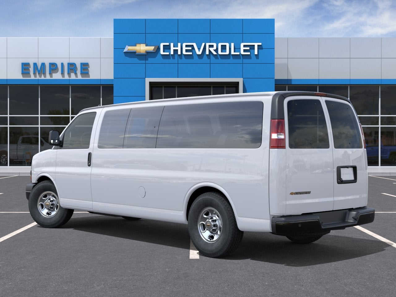 2025 Chevrolet Express Passenger 1LS