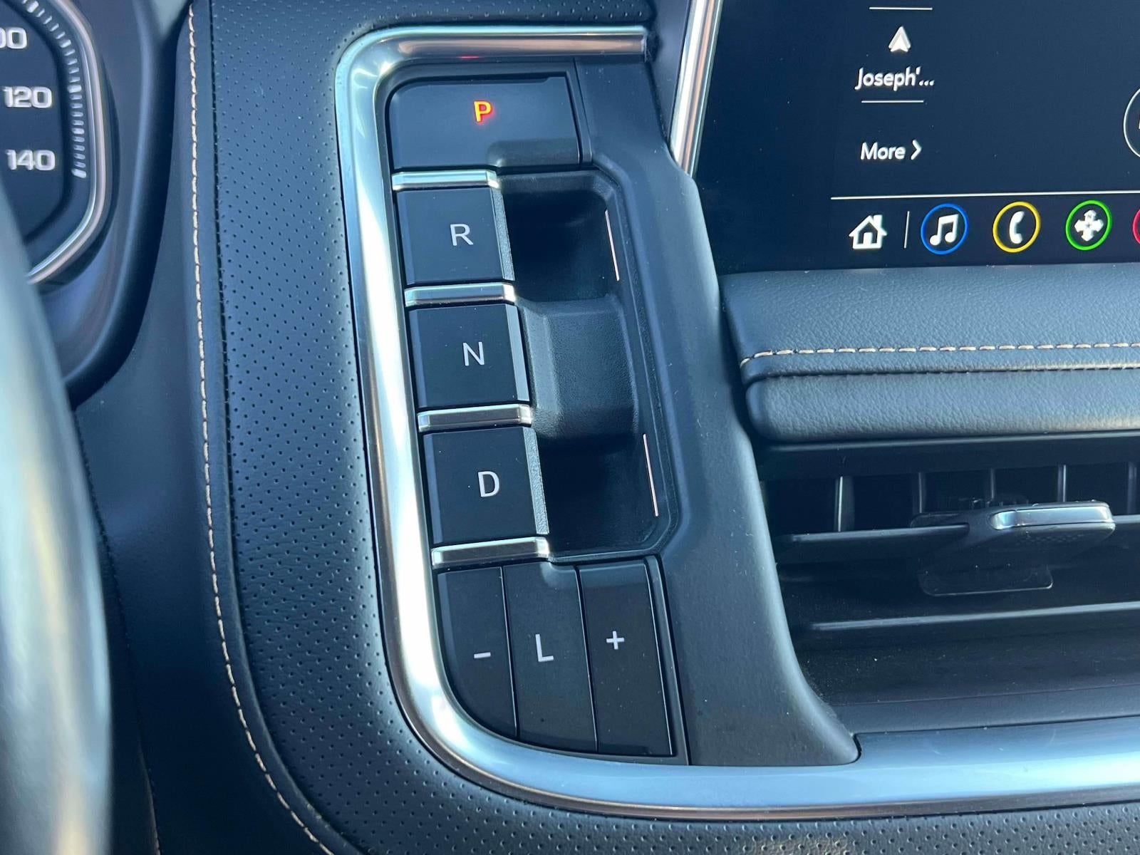 2021 GMC Yukon AT4