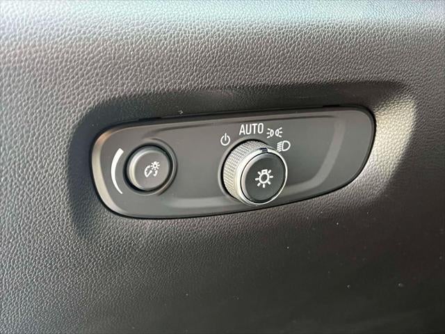 2024 Chevrolet Traverse Limited LT Cloth